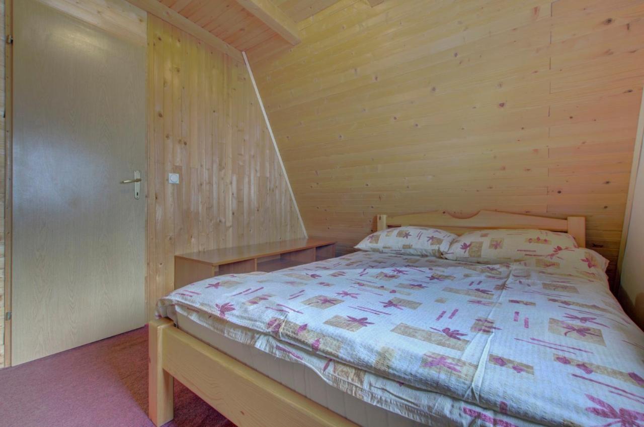Apartments Dobro Τζαχορίνα Εξωτερικό φωτογραφία